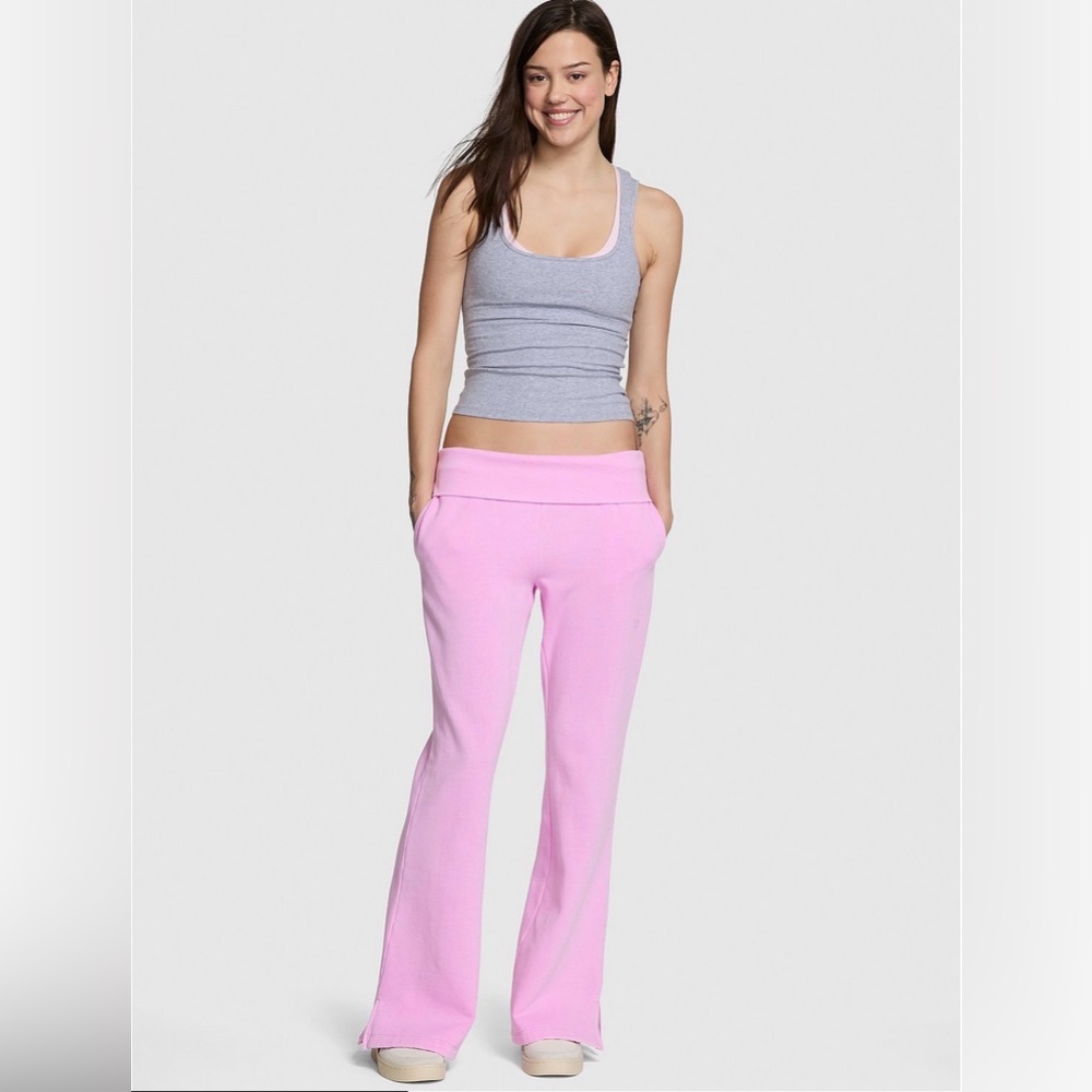 NWT🩷 VS Pink Ivy Fleece Foldover Flare Sweatpants in Hushed Lilac